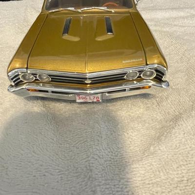 '67 CHEVY CHEVELLE SUPER SPORT DIE-CAST MODEL CAR