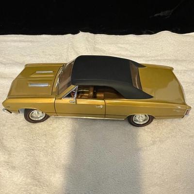 '67 CHEVY CHEVELLE SUPER SPORT DIE-CAST MODEL CAR