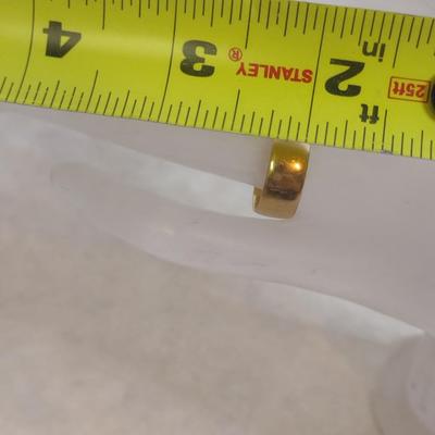 18 Karat Yellow Gold Ring- Size 9- Approx 6.2 Grams