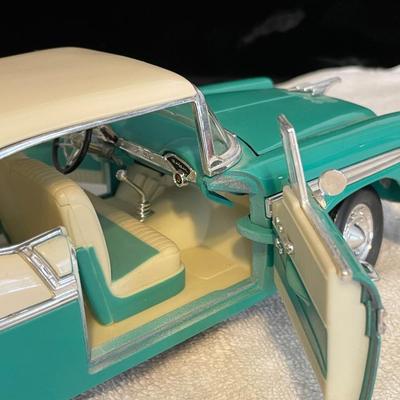 '56 CHEVROLET BEL AIR DIE-CAST MODEL