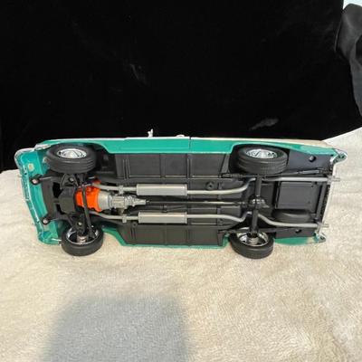 '56 CHEVROLET BEL AIR DIE-CAST MODEL