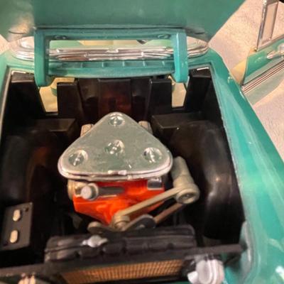 '56 CHEVROLET BEL AIR DIE-CAST MODEL