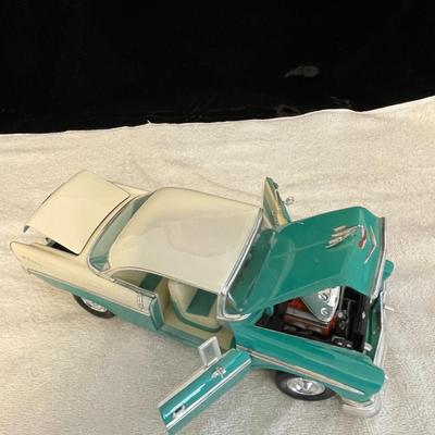'56 CHEVROLET BEL AIR DIE-CAST MODEL