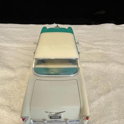 '56 CHEVROLET BEL AIR DIE-CAST MODEL