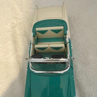 '56 CHEVROLET BEL AIR CONVERTIBLE DIE-CAST MODEL CAR