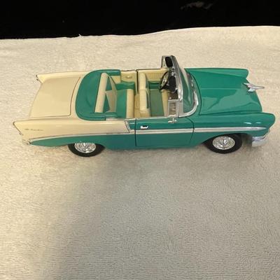 '56 CHEVROLET BEL AIR CONVERTIBLE DIE-CAST MODEL CAR