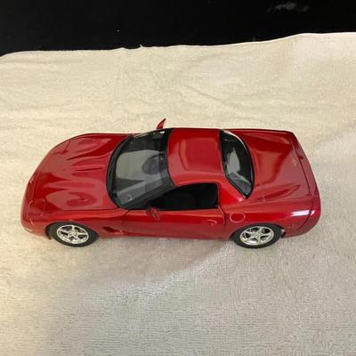 HOT WHEELS SERIES '97 CHEVROLET CORVETTE DIE-CAST MODEL