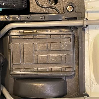 '55 FORD FAIRLANE CROWN VICTORIA DIE-CAST MODEL CAR