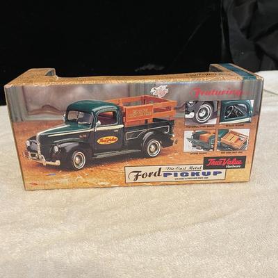 '40 FORD PICKUP DIE-CAST COIN BANK