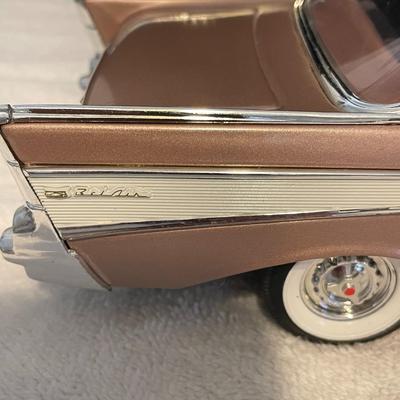 '57 CHEVROLET BEL AIR DIE-CAST MODEL CAR