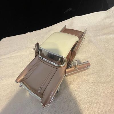 '57 CHEVROLET BEL AIR DIE-CAST MODEL CAR