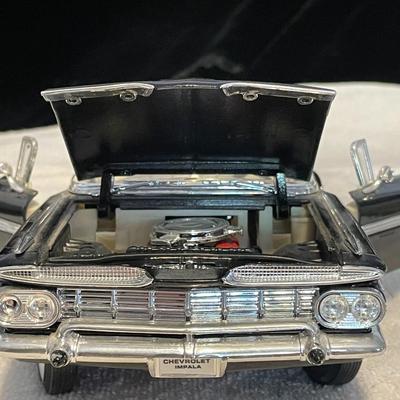 '59 CHEVROLET IMPALA DIE-CAST MODEL
