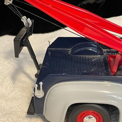 '53 FORD F100 WRECKER DIE-CAST MODEL