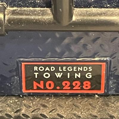 '53 FORD F100 WRECKER DIE-CAST MODEL