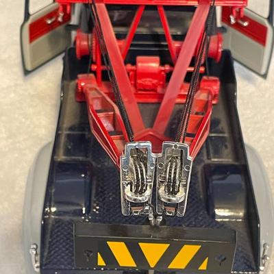 '53 FORD F100 WRECKER DIE-CAST MODEL
