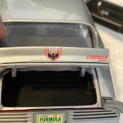 '77 FORMULA FIREBIRD DIE-CAST MODEL CAR