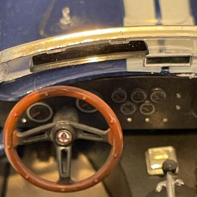 SHELBY COBRA 427 DIE-CAST MODEL CAR