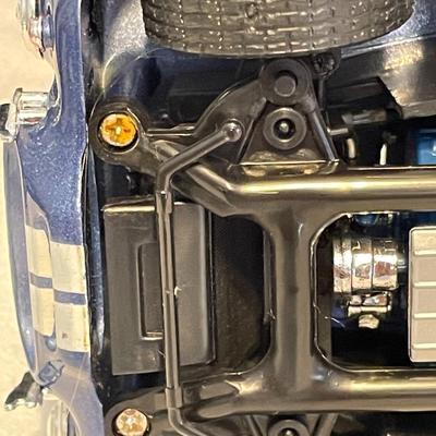 SHELBY COBRA 427 DIE-CAST MODEL CAR