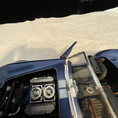 SHELBY COBRA 427 DIE-CAST MODEL CAR
