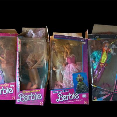 Lot 12: Barbie Bundle
