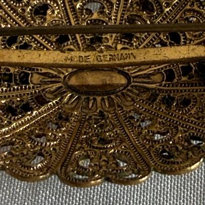 Trifari, Monet & More: Eleven Brooches (K-SS)