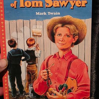 The Adventures of Tom Sawyer Treasures of Illustrated Classics