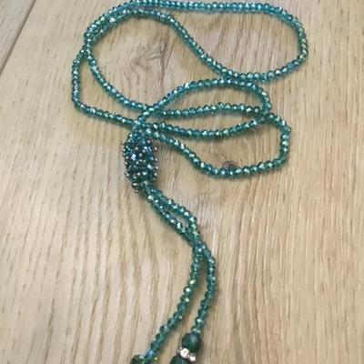 Beautiful, vintage, green crystal tassel necklace
