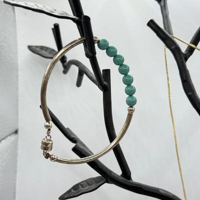 LOT 253J: Jewelry Tree w/ Small Collection of Jewelry