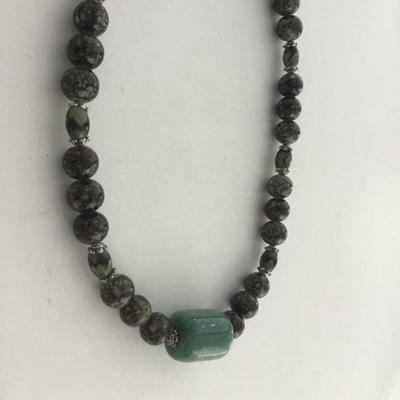 Vintage clasp unique beautiful necklace