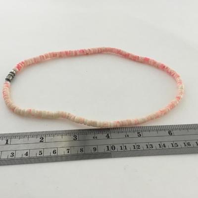Light pink collar vintage clasp necklace