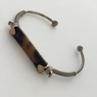 Unique fashion cuff bracelet