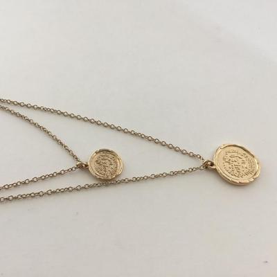 Gold tone double layer fashion necklace