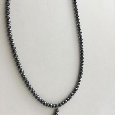 Vintage clasp beaded fashion necklace