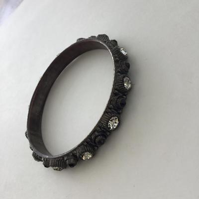 Fashion bangle