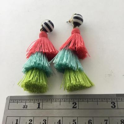 Colorful dangle tassel fashion earrings