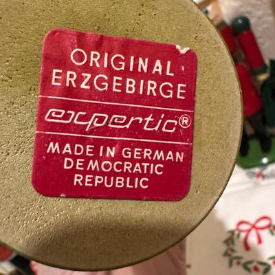 Christmas Lot - Nutcrackers includes Steinbach & Erzerbirge