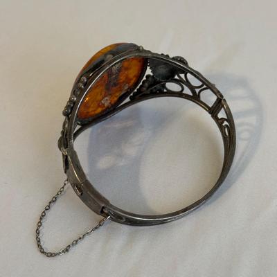 Large Amber Cuff Bracelet & Brooch (K-SS)
