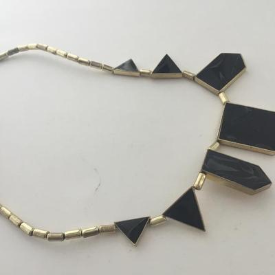 Gold tone black fashion necklace