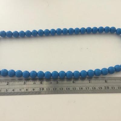 Blue beaded fashion necklace