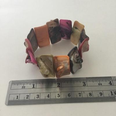 Colorful shell type stretchy fashion bracelet