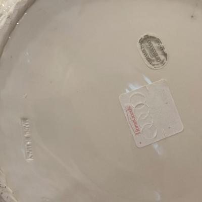 LOT 261K: Ceramic Serving Pieces - Some made in Italy