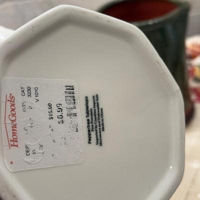 LOT 261K: Ceramic Serving Pieces - Some made in Italy