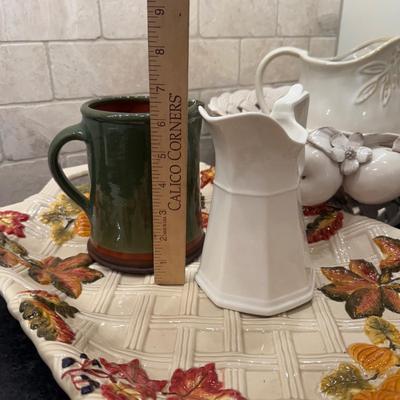 LOT 261K: Ceramic Serving Pieces - Some made in Italy