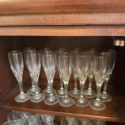 LOT 265D: Lenox Golden Sand Dune Stemware