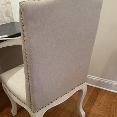 LOT 271K: White Chair w/ Side Table & Decor