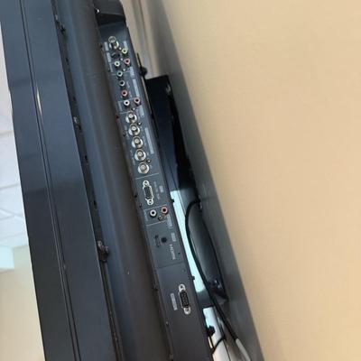 LOT 273B: Large Plasma TV - MUST BRING TOOLS