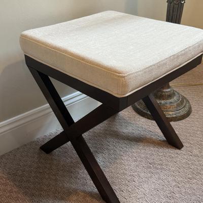 LOT 274B: Stool & Ornate Floor Lamp