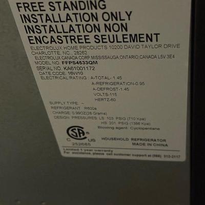 LOT 275B: Frigidaire Mini Fridge