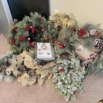 LOT 276B: Collection of Holiday Wreaths