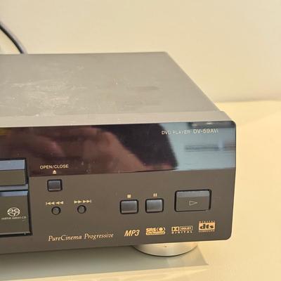 LOT 278B: Pioneer Elite DVD Player